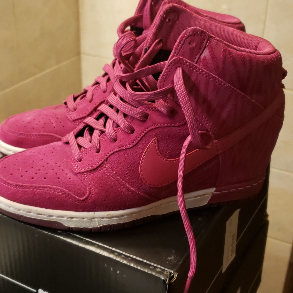 Nike wedges